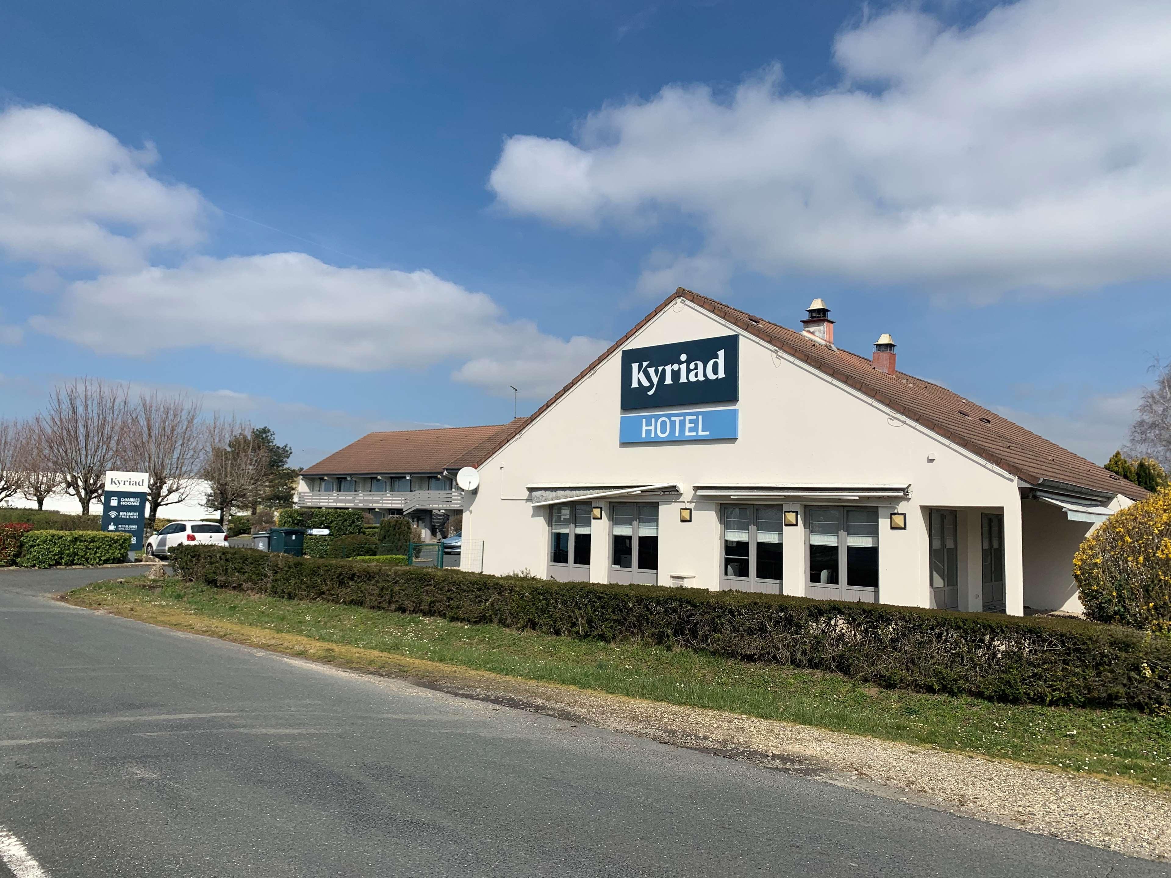 Kyriad Châteauroux - Saint-Maur Exterior foto